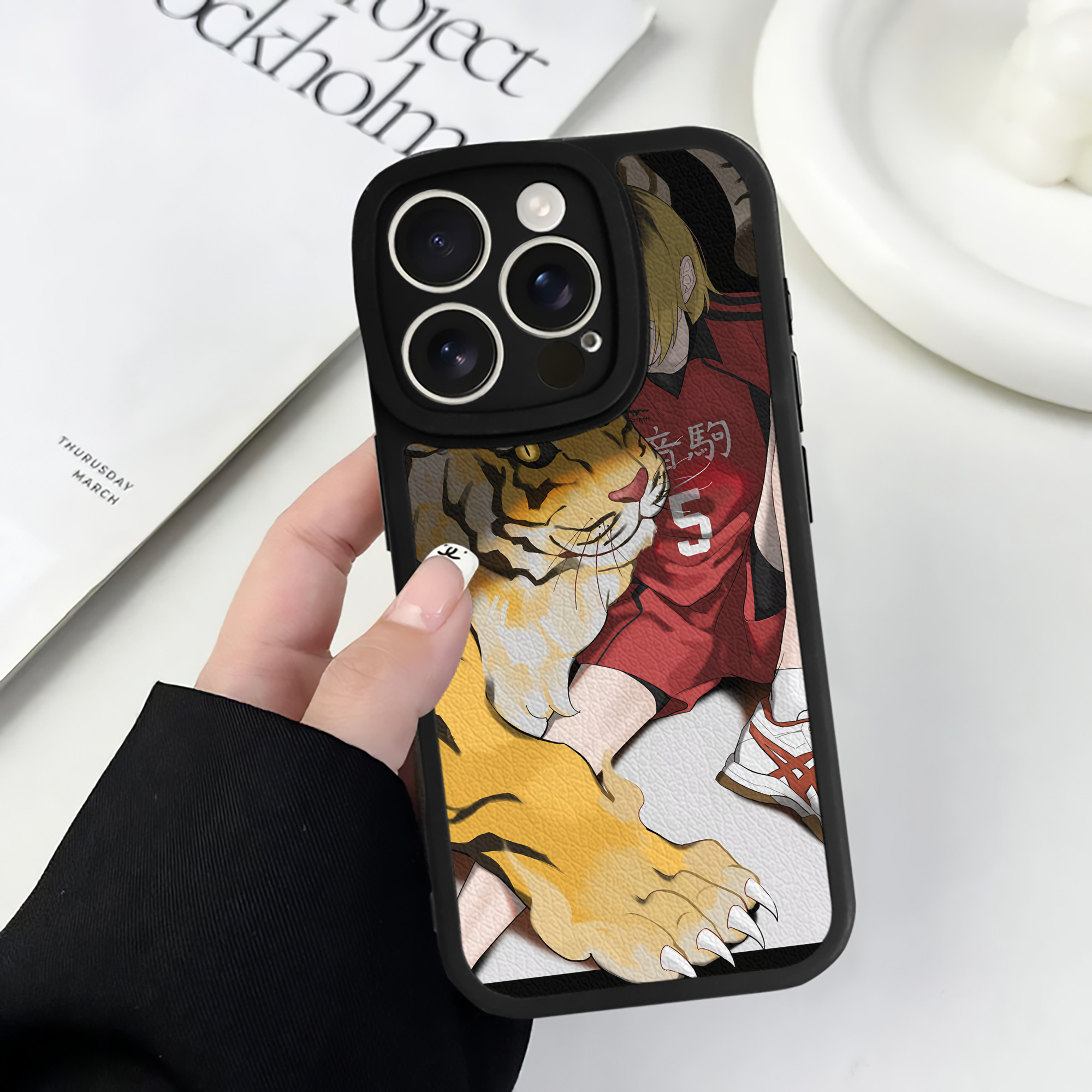 （画像用） ハイキュー!! Haikyu!! 【iPhone 16シリーズ対応】シリコンスマホケース（レザー調） 材質：シリコン